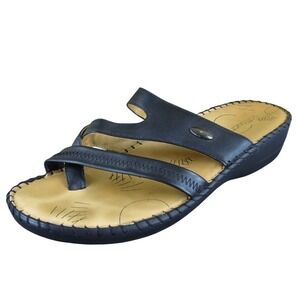 SOFTouch Women's ‎ Flip Flop Black Leather Sz 7 Medium Gently Used 2025